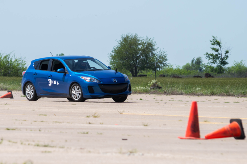 Illustration for article titled Huge Juicy Autocross Photodump